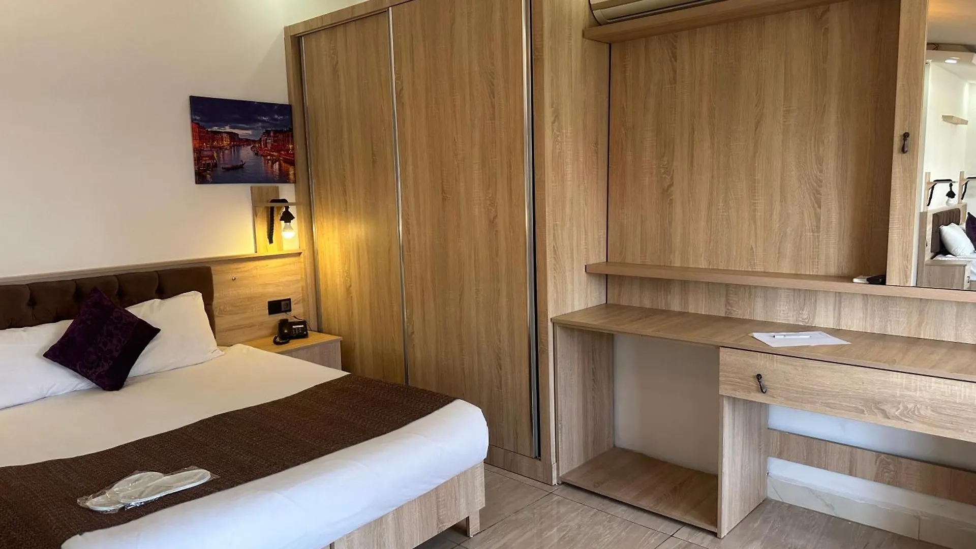 Beyondiest Hotel Antalya 3*,